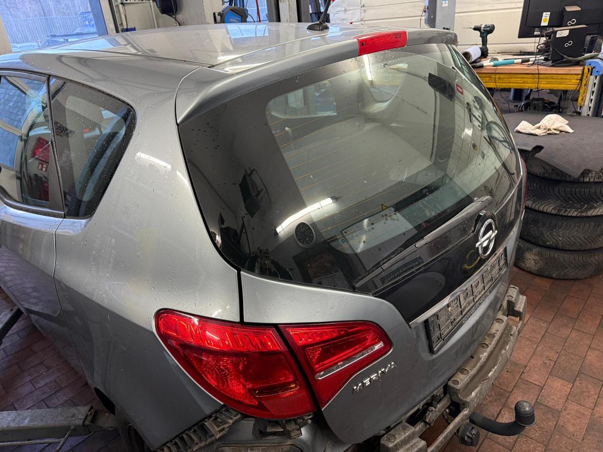 Opel Meriva B original Heckklappe mit Scheibe Z179 Silbersee Rohbau BJ10